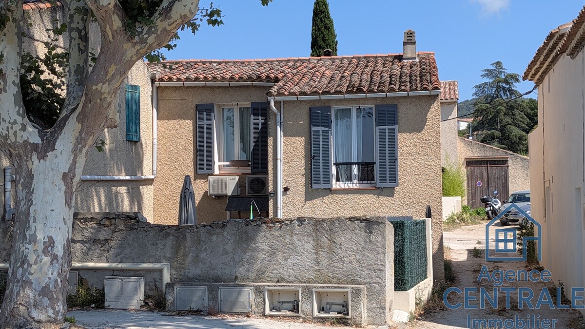 Maison mitoyenne - Saint-Cyr-sur-Mer